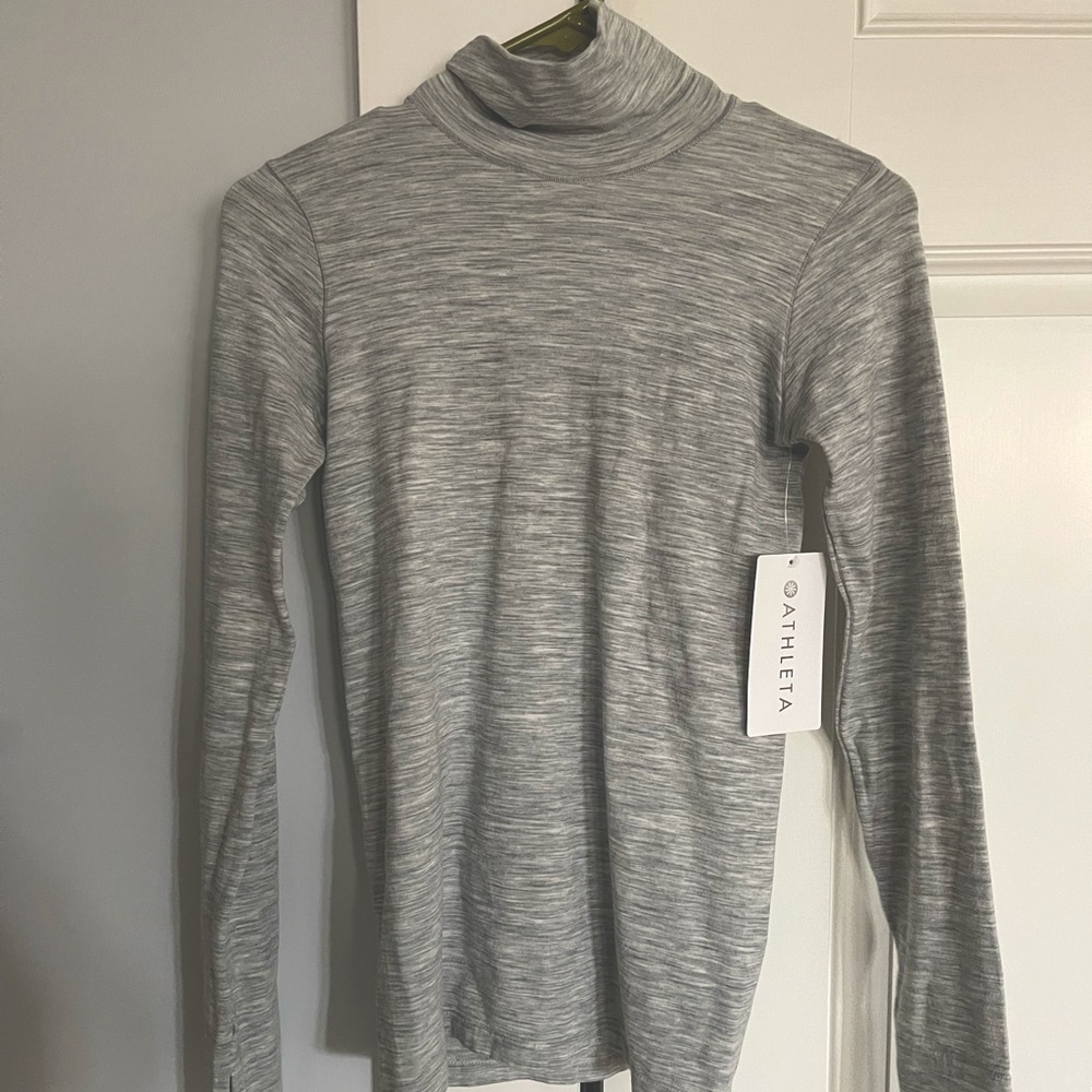 NEW with tags—Athleta XS Foresthill Ascent Heather Turtleneck